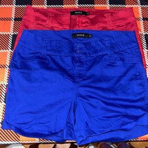 2 pair torrid shorts , size 20 , blue and red